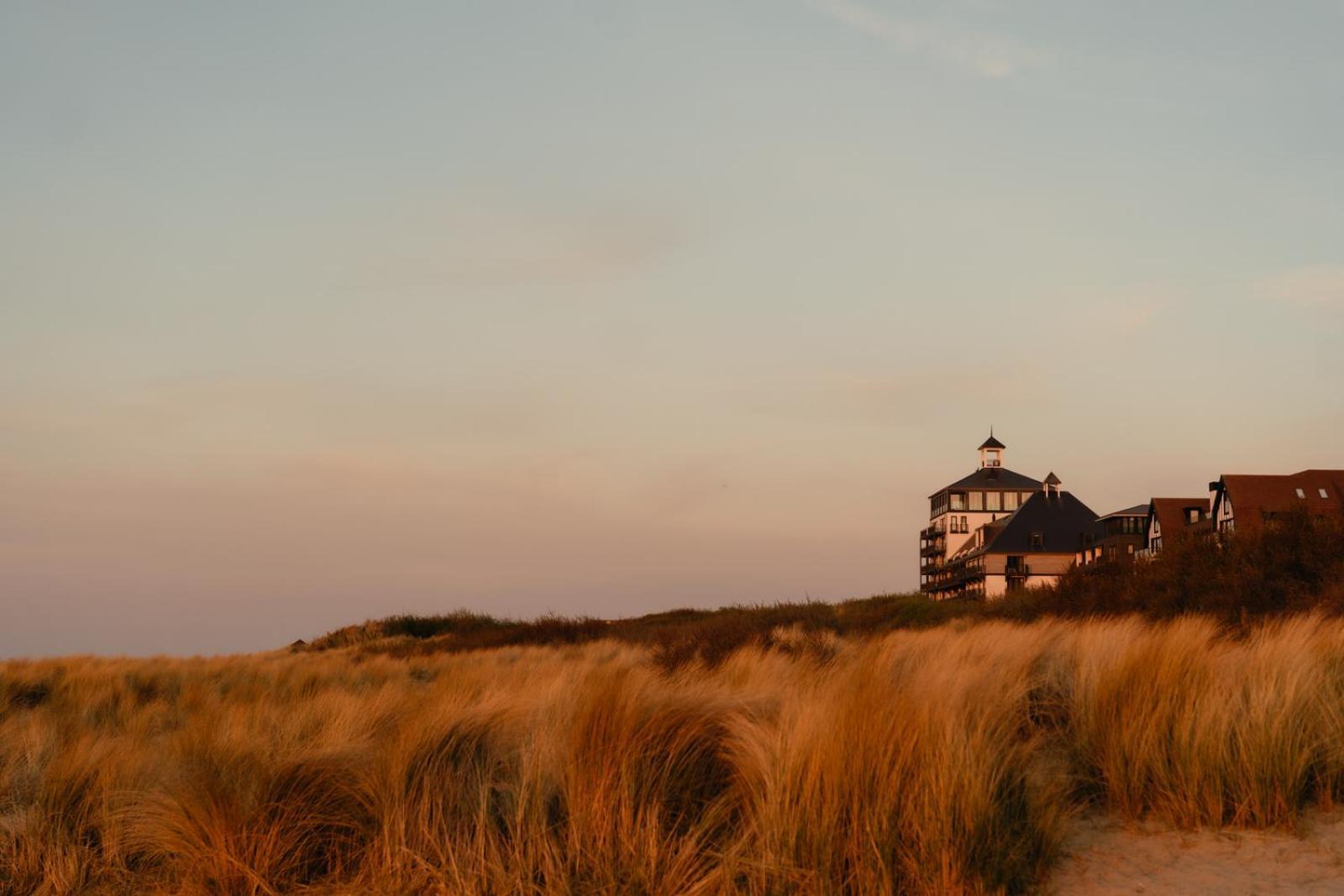 Strandhotel Cadzand Exterior photo